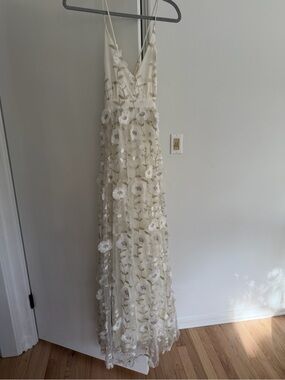 chinese dress ladies Lotte Embroidered Midi Dress main image 0